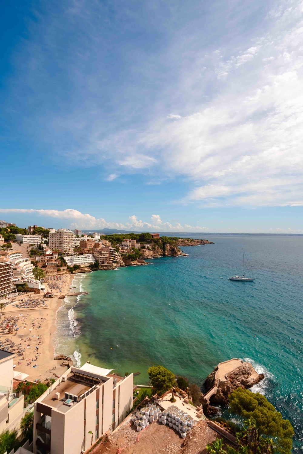 ATEMBERAUBENDE WOHNUNG AM MEER MIT SPEKTAKULÄREM BLICK