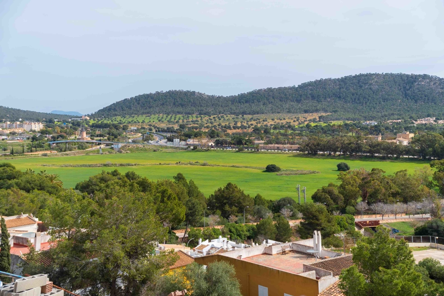 Piso con terraza y piscina comunitaria en Santa Ponça